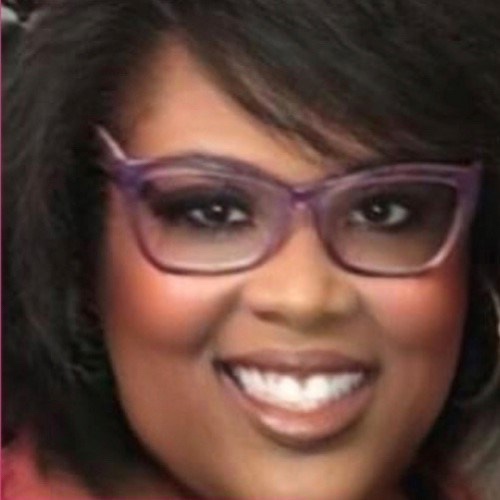 Keep Jazmond Dixon and her love for baking in mind!