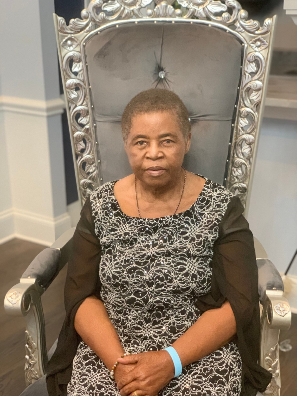 Keep the distinctive culture-bearing power of&nbsp;grandmothers!