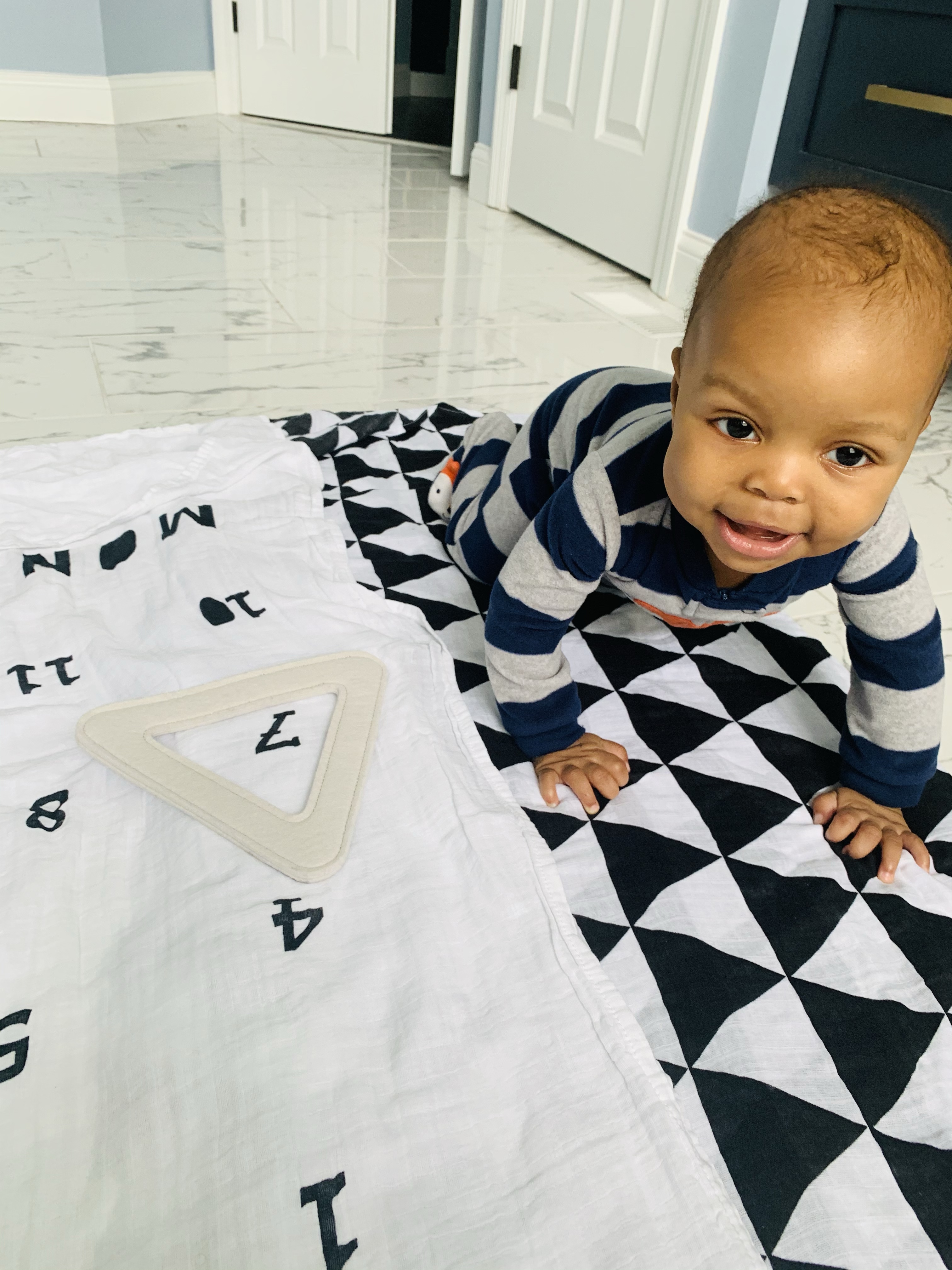 Keep motherhood like crawling and the ground in mind!
