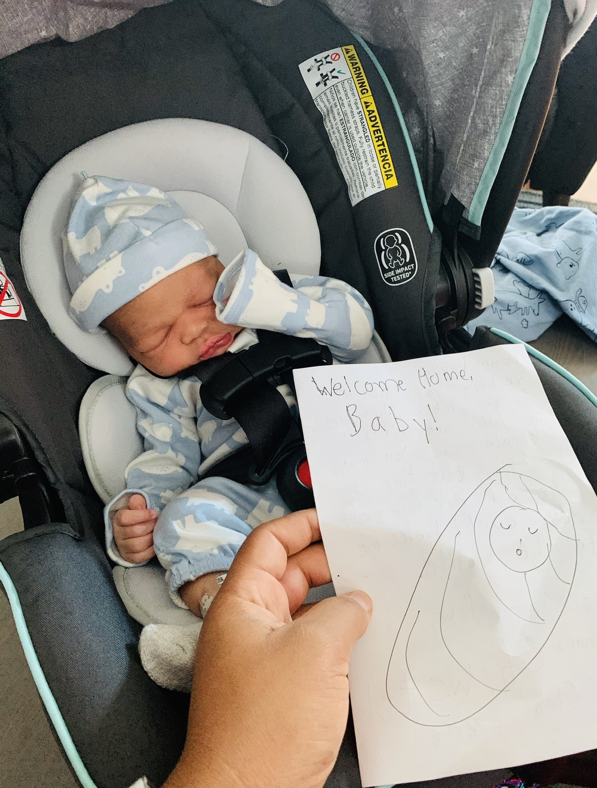 Keep the joy of first moments with newborns!