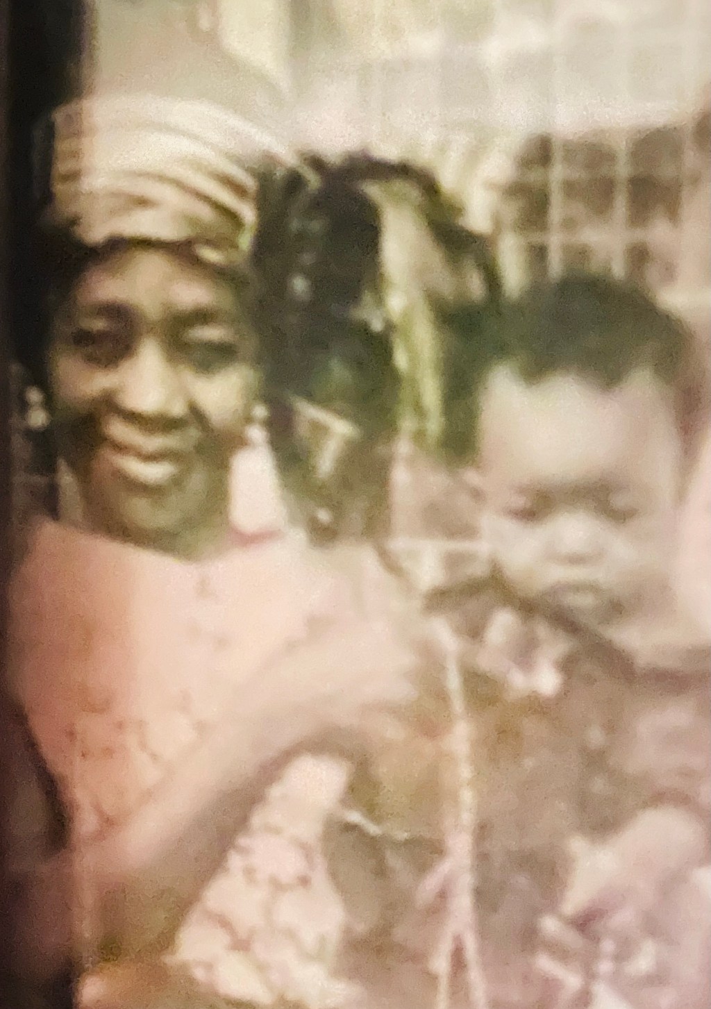 Keep saying Kedu to all the ancestors gone, like my&nbsp;Mama!